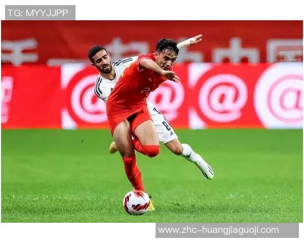 日本足球队奋勇拼搏力争亚洲杯荣耀展现团队精神与球迷热情 日本足球队奋勇拼搏力争亚洲杯荣耀展现团队精神与球迷热情